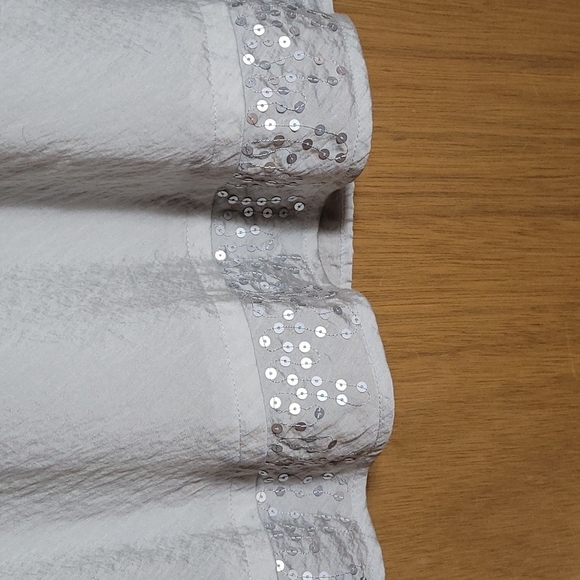 Coldwater Creek* Sleevless top* Pale Gray/Sequins* Sz L - Picture 3 of 6